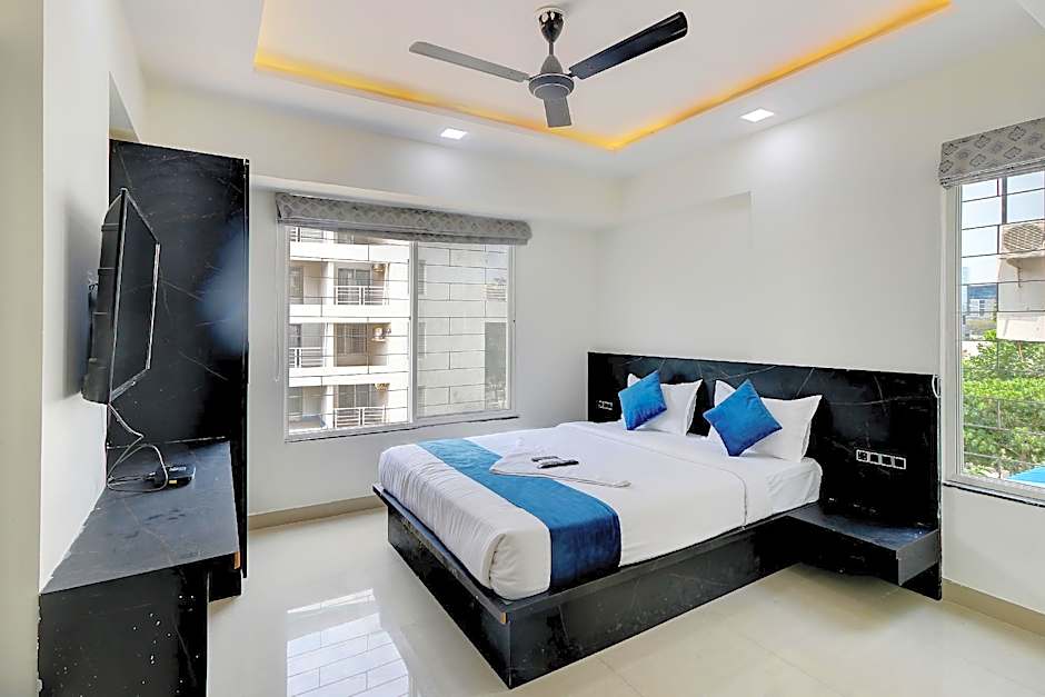 StayBird - Silver Oak, An Apartment Hotel