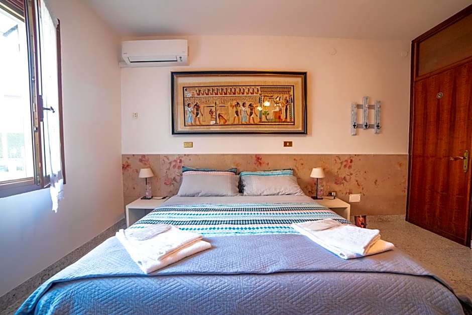 B&B LELLA
