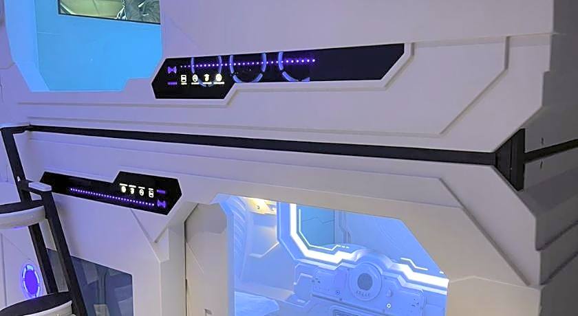 Jianpuke Space Capsule Backpacker Hostel