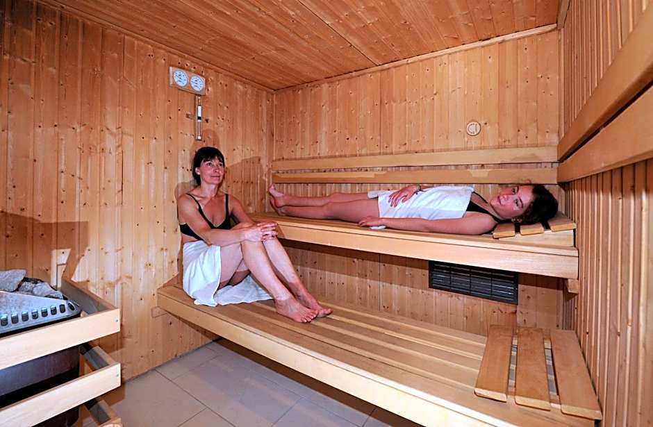 Logis Hôtel Spa la Cascade