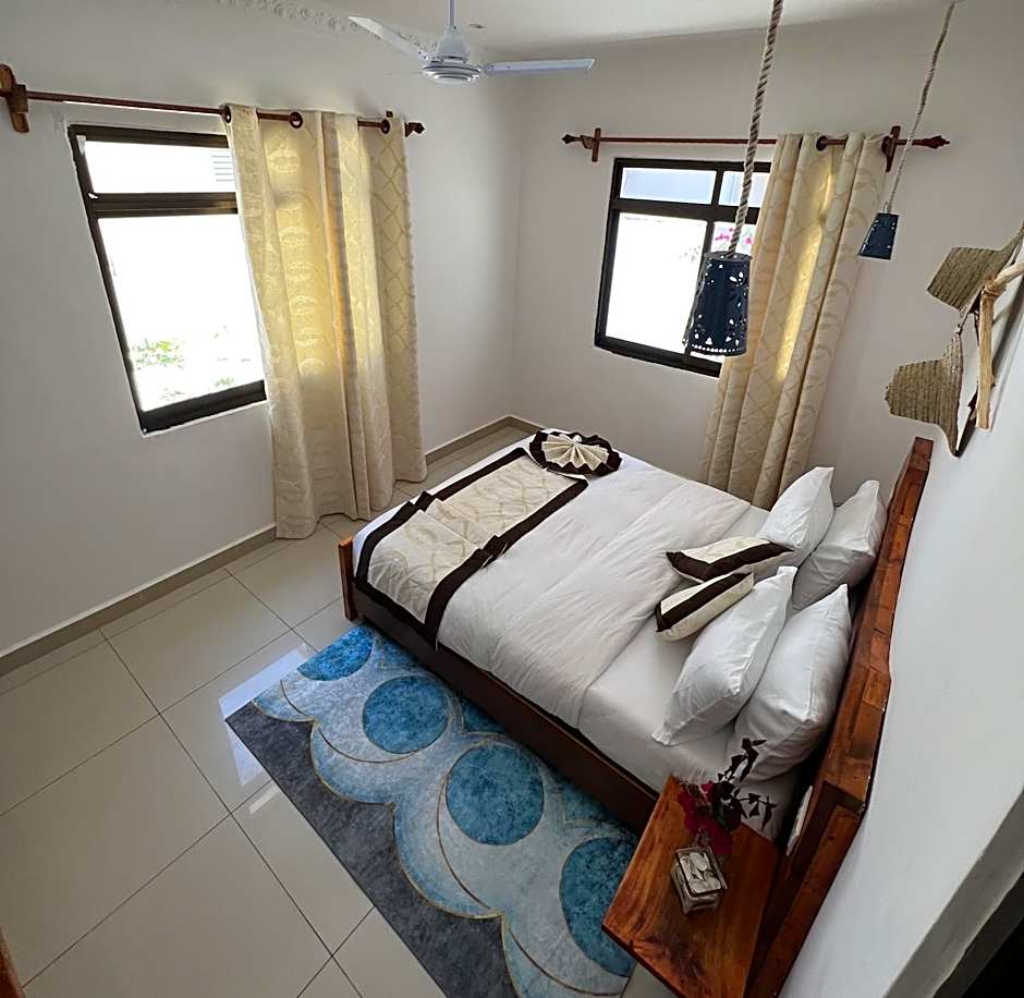 BIANCO AZZURRO Hotel & Restaurant