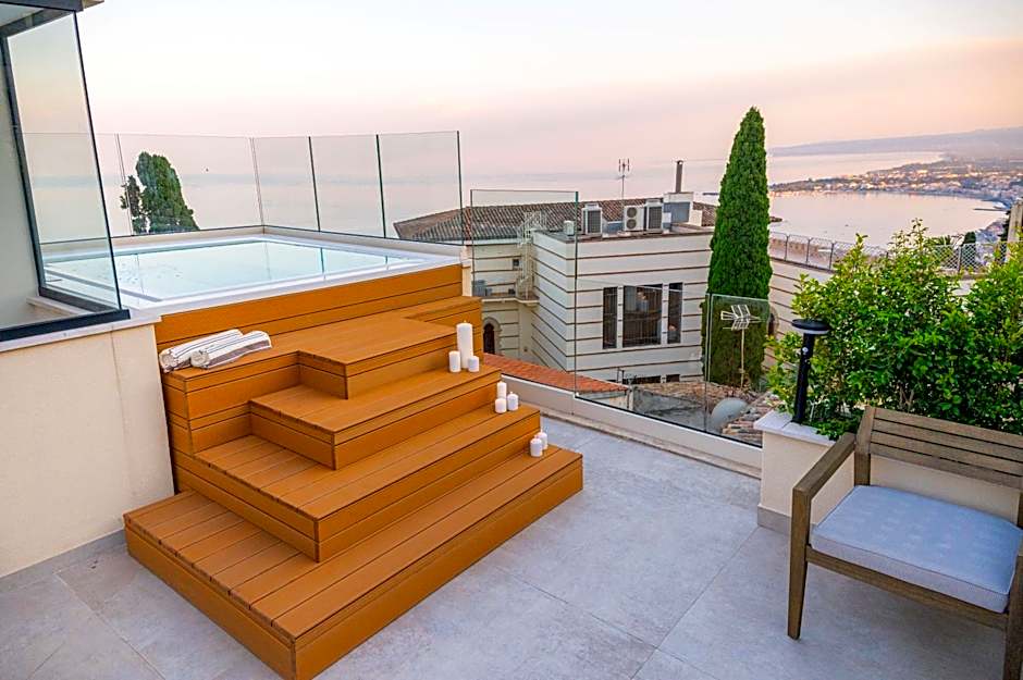 Naxi Suites