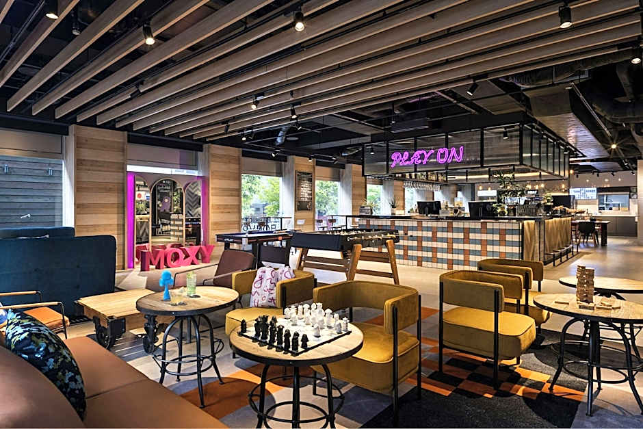 Moxy Tokyo Kinshicho