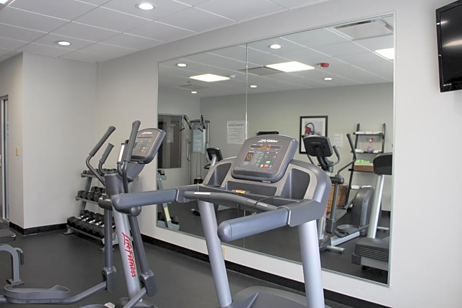 Holiday Inn Express & Suites Wytheville By IHG