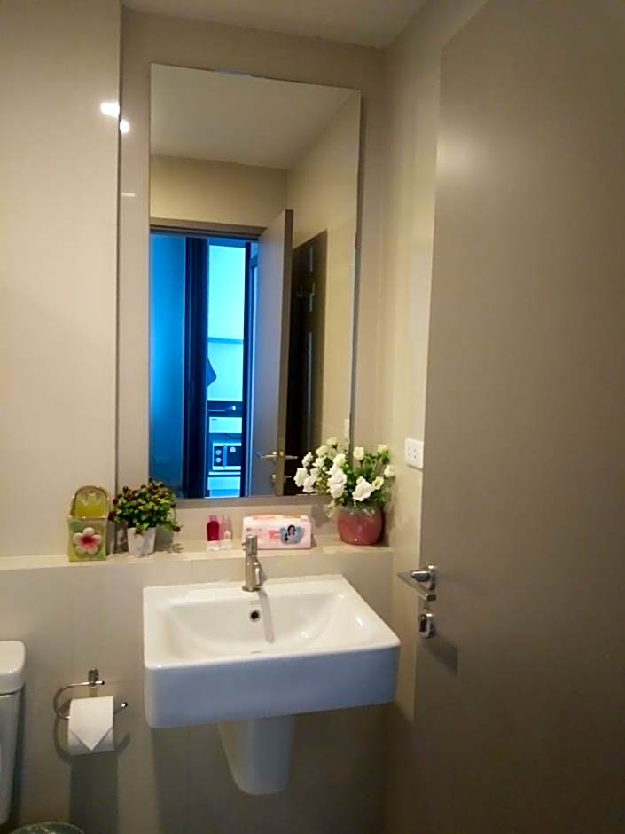 The Base Pattaya by Nami