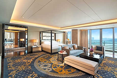 Club lounge access, 2 Bedroom Presidential Suite, Balcony