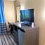 Super 8 by Wyndham Independence KS