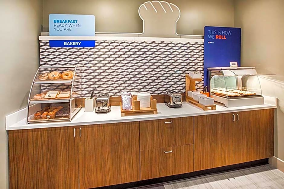 Holiday Inn Express Sault Ste Marie, an IHG Hotel