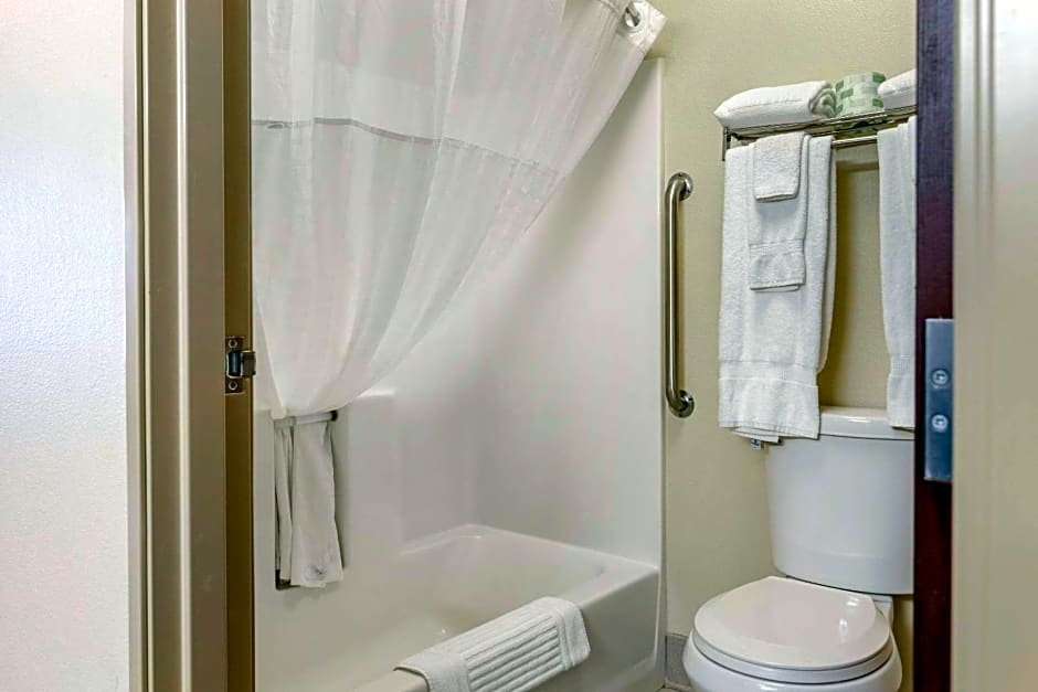 Comfort Suites Grandville