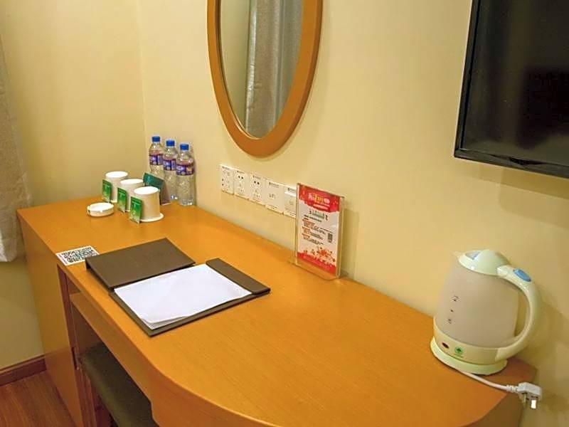 GreenTree HeBei TangShan Nanhu Lake Express Hotel