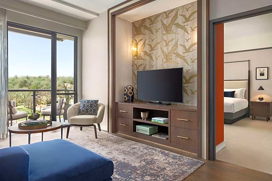 Valley Hotel Homewood Birmingham, Curio Collection by Hilton