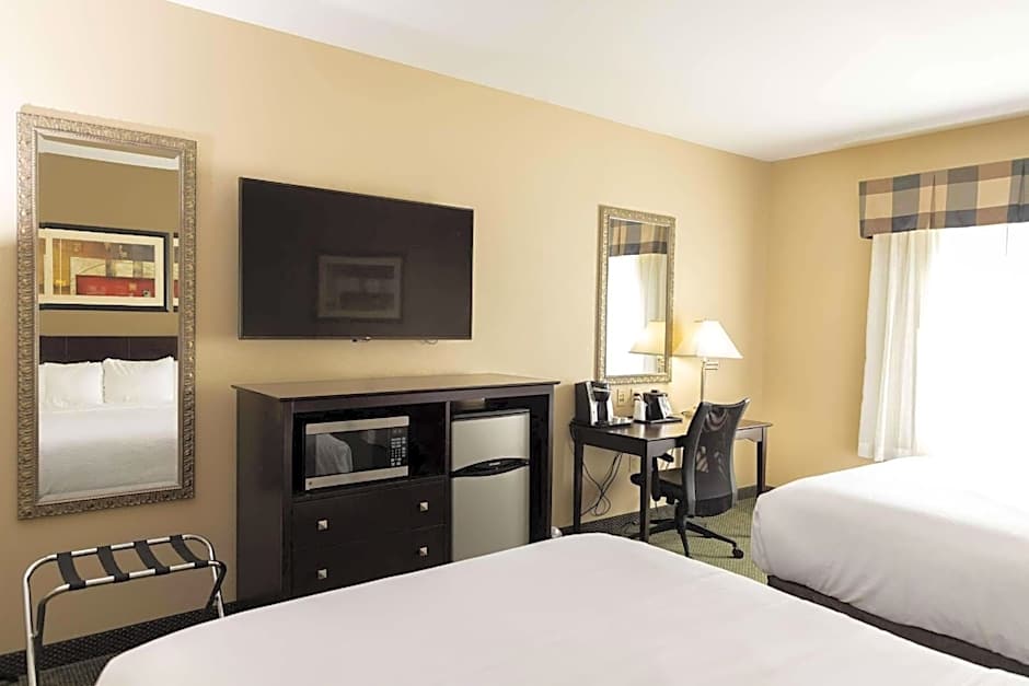 Country Inn & Suites by Radisson, Elizabethtown, KY