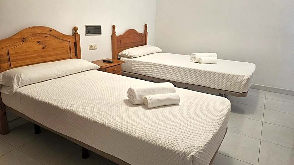 Hotel Nuevo Julios by Olda