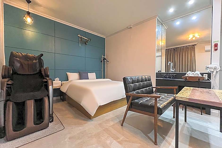 Ost Hotel