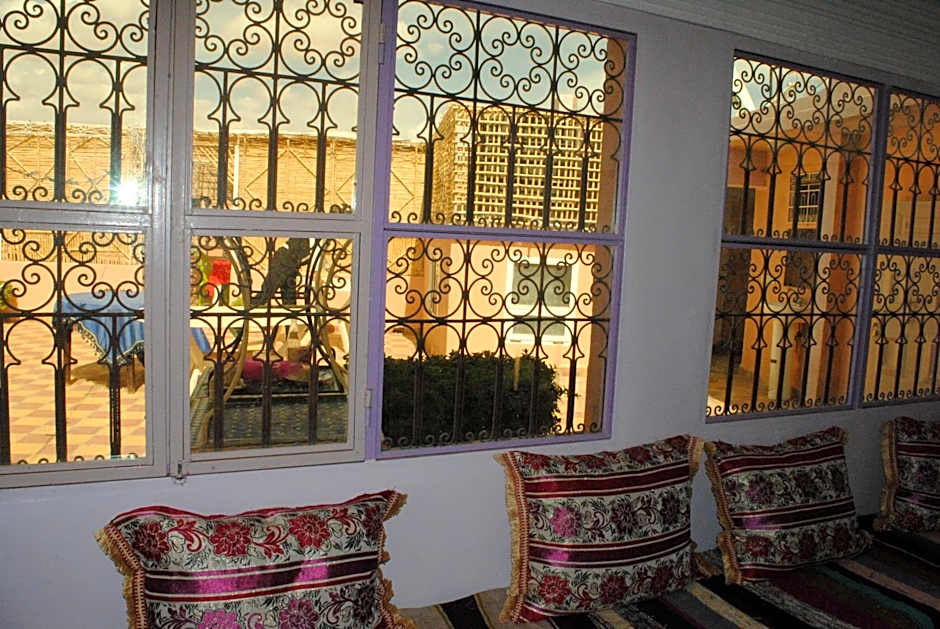 Auberge Restaurant Rooftop Tamazirt