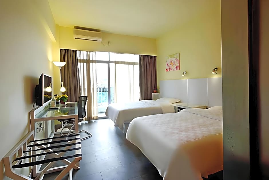 4th Zhongshan Road Garden Inn