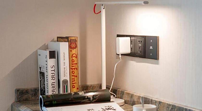 Kunming Guihua Hotel