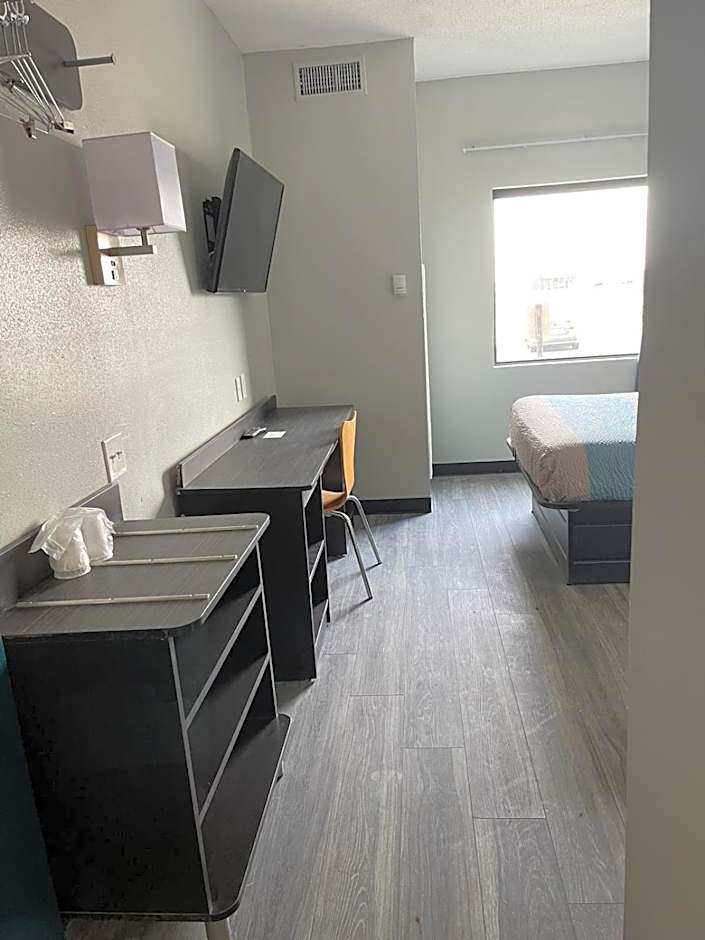 Motel 6-Caseyville, IL - Caseyville Il