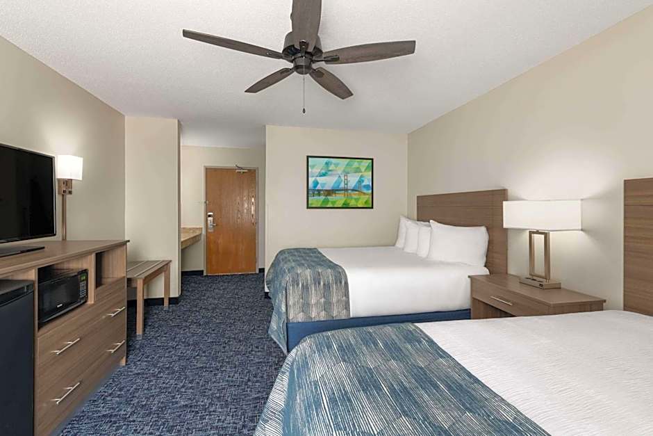 Baymont by Wyndham Mt. Pleasant