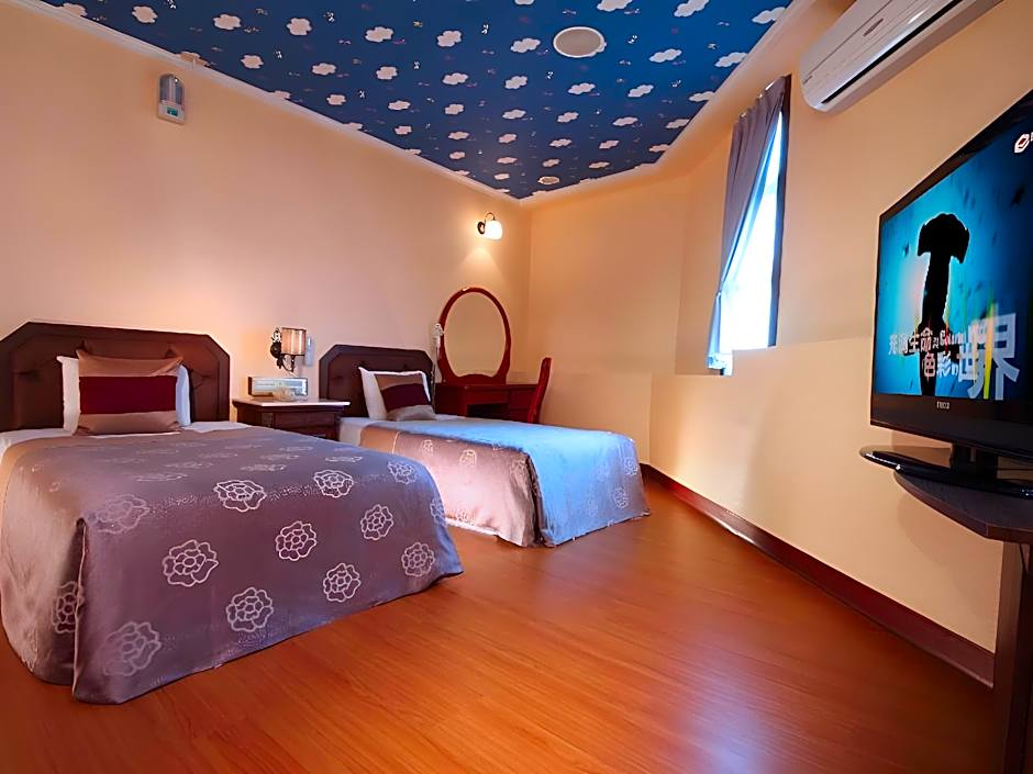 Shinyes Motel