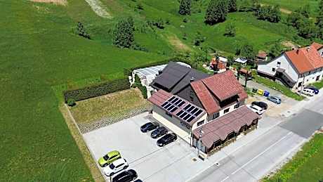 Pansion Bijela Ruža - a la carte