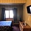 Relax Inn