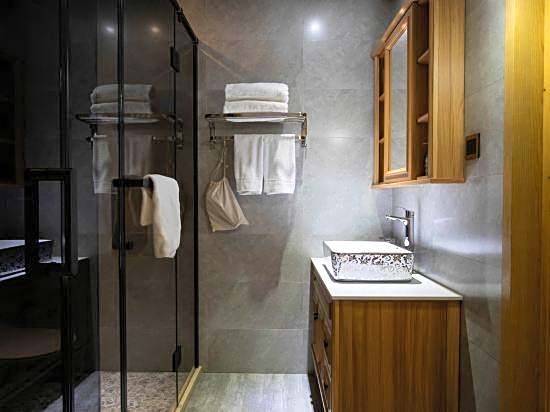 Starway Hotel (Ningbo University)