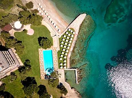 Kalamaki Beach Hotel