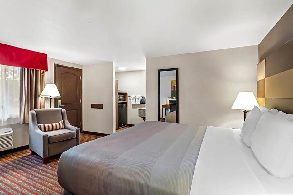 Quality Inn near Rocky Mountain National Park