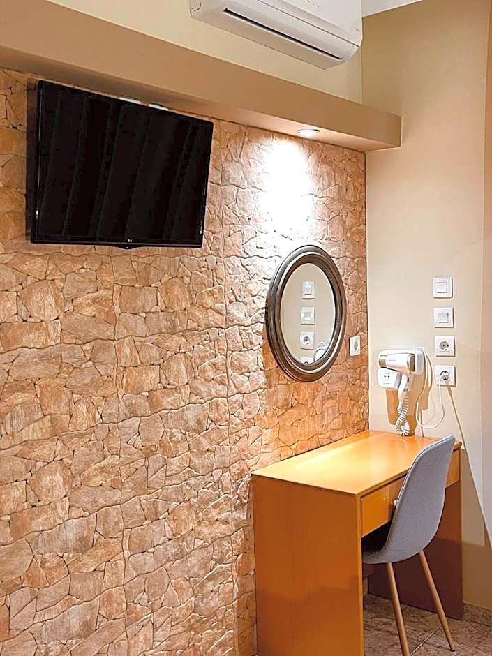 Peter's Place Studios & Suites