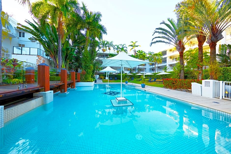 Alamanda Palm Cove Resort by Lancemore