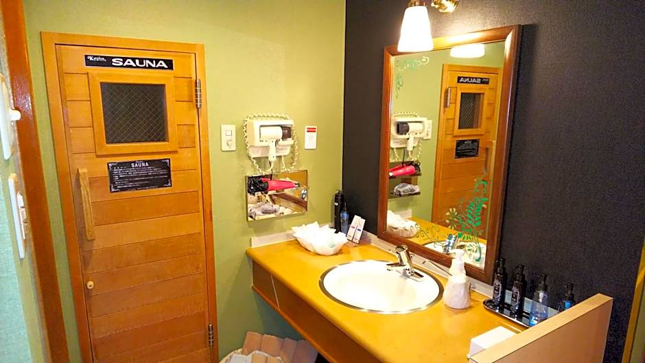 Hotel Essor (Adult Only)