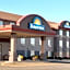 Days Inn & Suites by Wyndham Thunder Bay