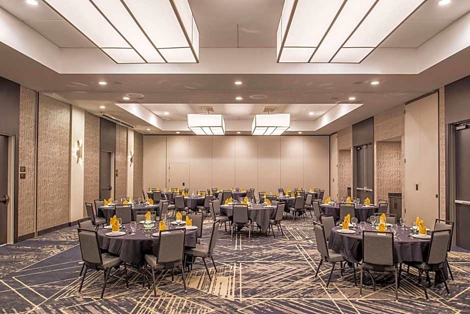 DoubleTree By Hilton Lafayette East