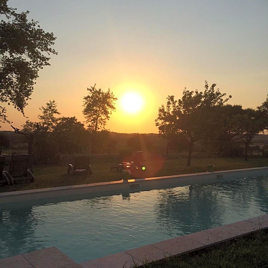 Le Castel Pierre - 7ch&7sdb avec clim, piscine XL, salle fitness et sauna pour 18 personnes