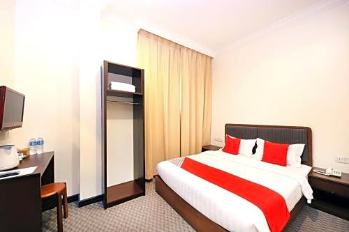Photo 1 of 6 of Deluxe Double Room