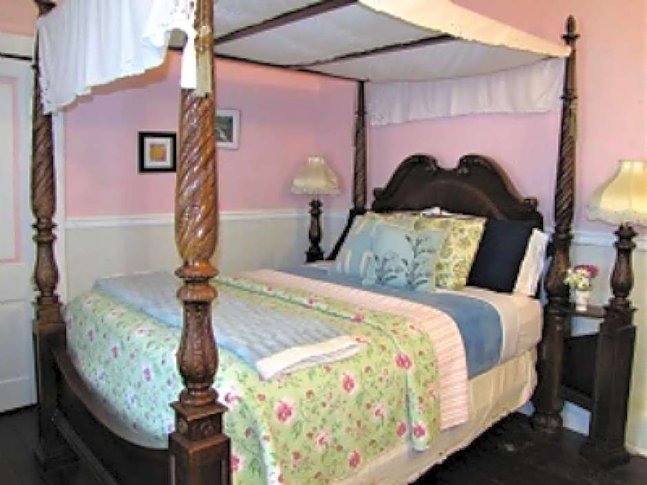 Olde Mill Inn Bed & Breakfast