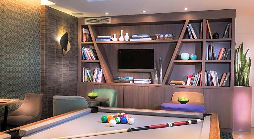 Hotel Acanthe - Boulogne Billancourt