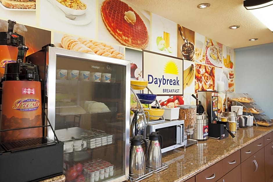 Days Inn by Wyndham Champaign/Urbana