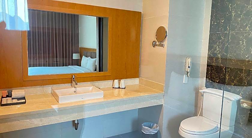 Muong Thanh Con Cuong Hotel