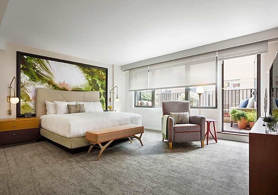 The Gardens Sonesta ES Suites New York