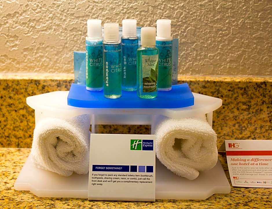 Holiday Inn Express West Jefferson By IHG