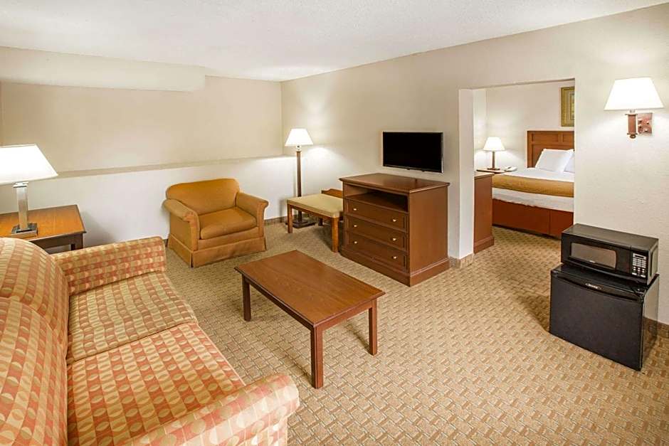 Baymont by Wyndham Mobile/ I-65