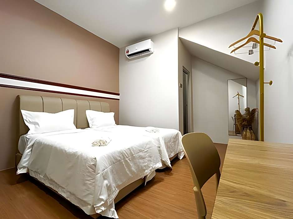 Mana Mana Hotel • Melaka •