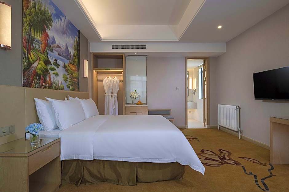 Vienna Hotel Nanning Train Station