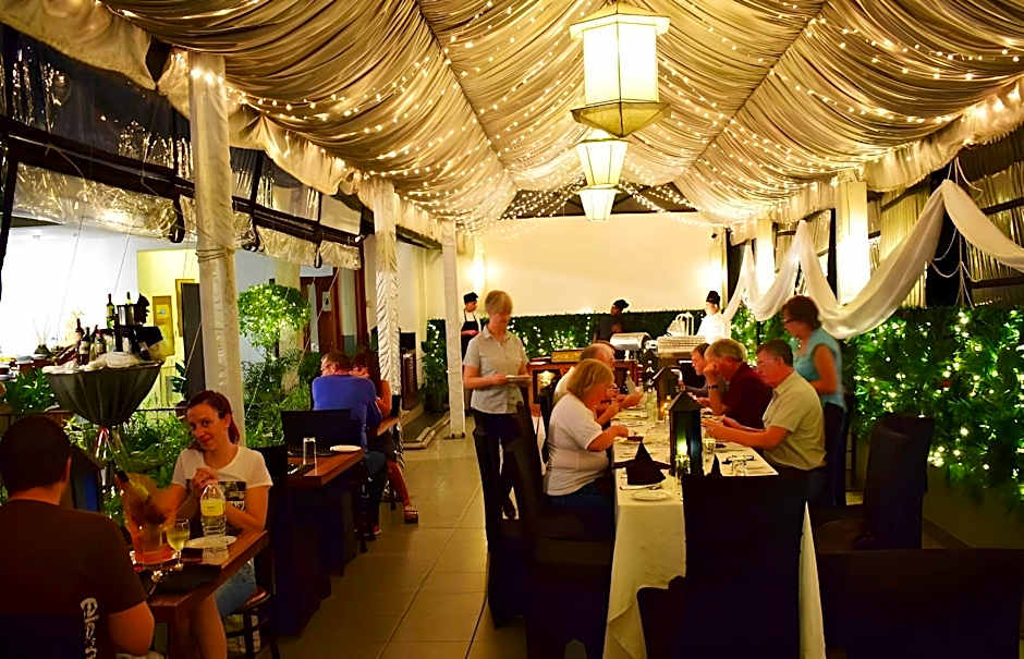 Thilanka Hotel