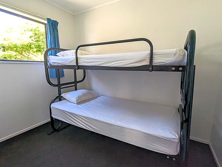 Holdens Bay Holiday Park