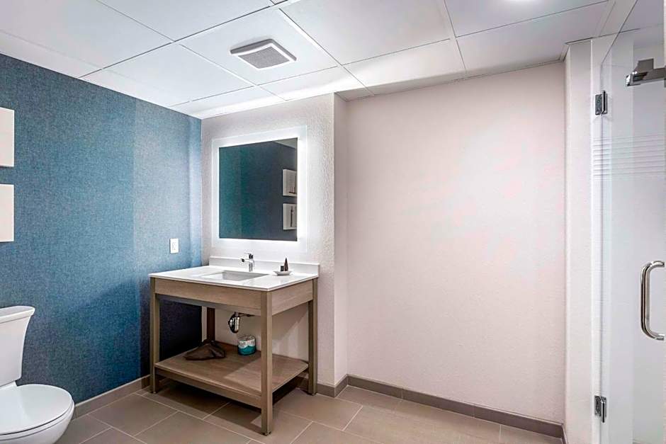 The Harborview, Ascend Hotel Collection