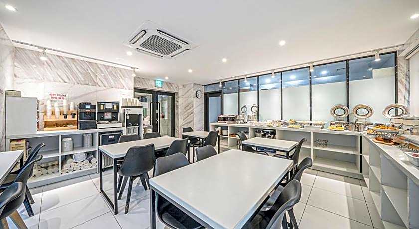 Daegu Dongseongro Hotel Labella
