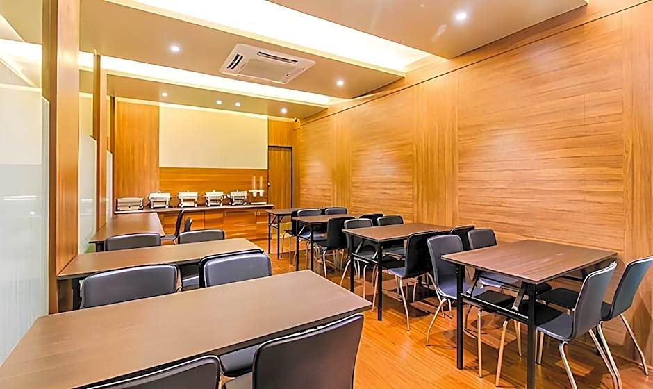 FabHotel RK International - Nr. Mumbai International Airport